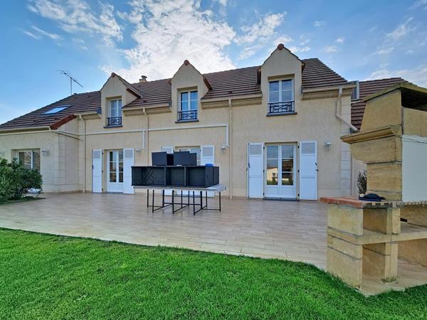 Maison 7 pièces 200m² avec garage Nangis