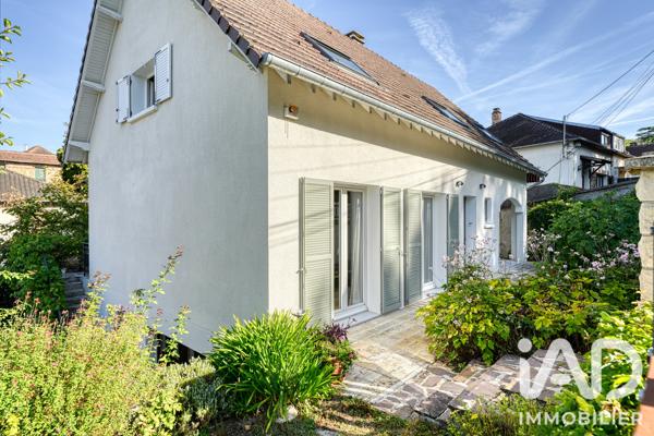 Maison à vendre 9 pièces 165,86 m² Triel-sur-Seine