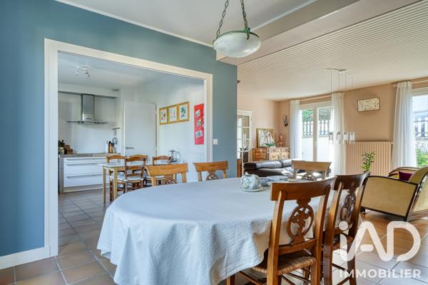 Maison à vendre 9 pièces 165,86 m² Triel-sur-Seine