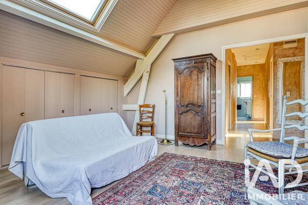 Maison à vendre 9 pièces 165,86 m² Triel-sur-Seine