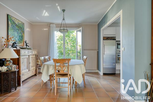 Maison à vendre 9 pièces 165,86 m² Triel-sur-Seine