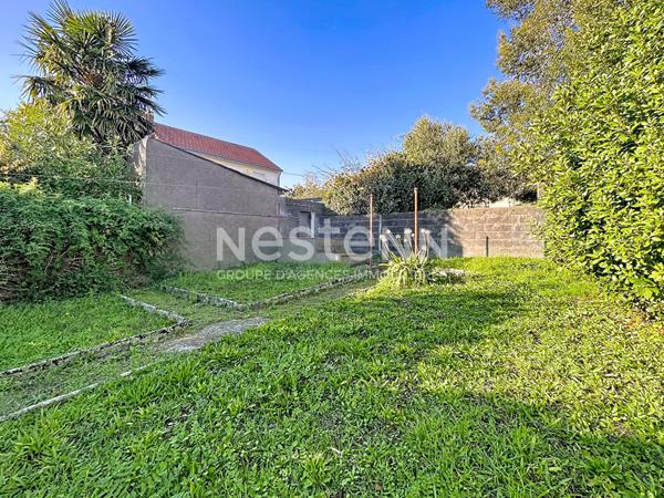 Maison 4 pièces 3 chambres à Nantes - Chantenay, avec garage et jardin.