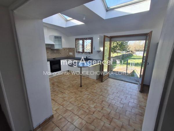 Maison à Fresnay-sur-Sarthe, 72130 - 4 pièces 77m²