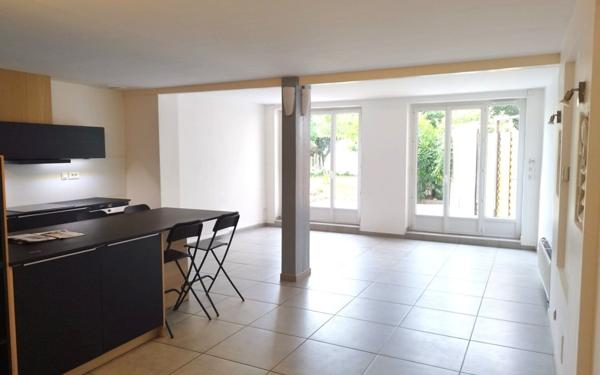 Appartement à louer    3 pièces •  Vernaison