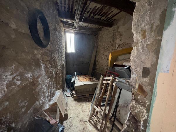 ÉGUILLES ? MAISON 180 m² ? 5 CHAMBRES ? OPPORTUNITÉ INVESTISSEUR