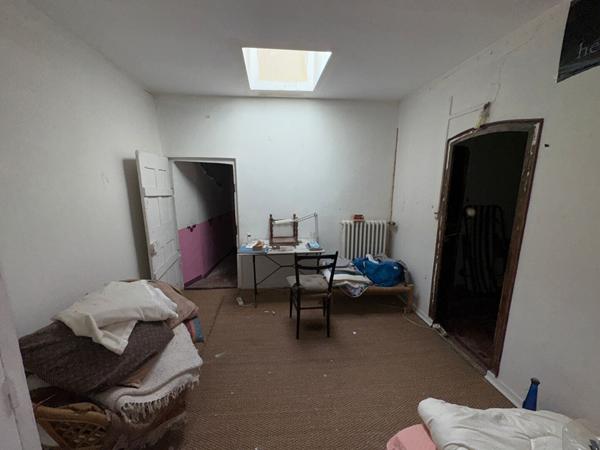 ÉGUILLES ? MAISON 180 m² ? 5 CHAMBRES ? OPPORTUNITÉ INVESTISSEUR