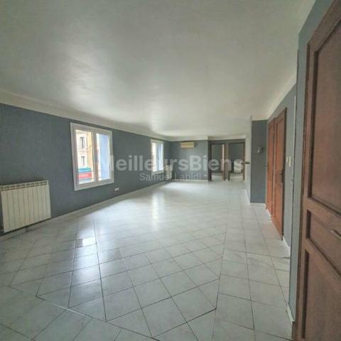 MAGNIFIQUE T4 100 M² 1MN PORT DE PLAISANCE