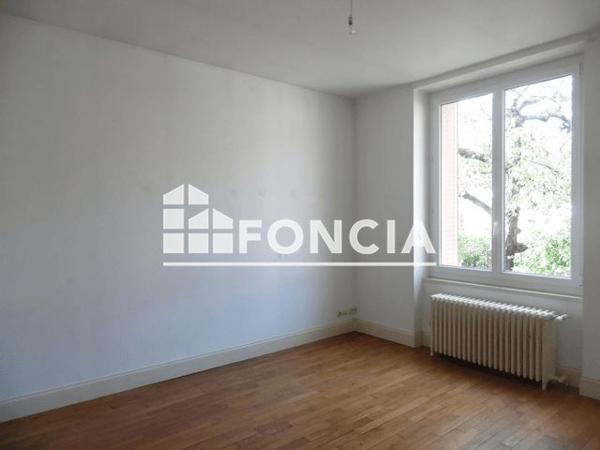 Location Maison 5 pièces 101.2 m² - 14 RUE DE LA CORVEE Dijon 21000