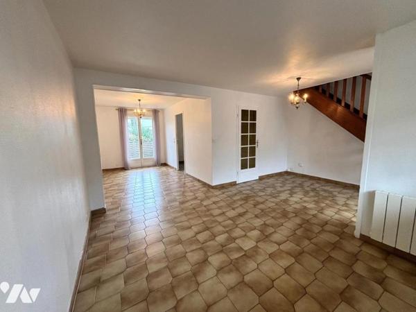 St Etienne du Rouvray Maison avec jardin et garage