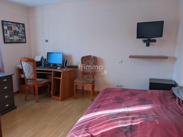 Ensemble Immobilier 8 pièces 180 m²