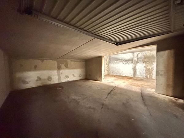 GARAGE - REIMS - MOISSONS