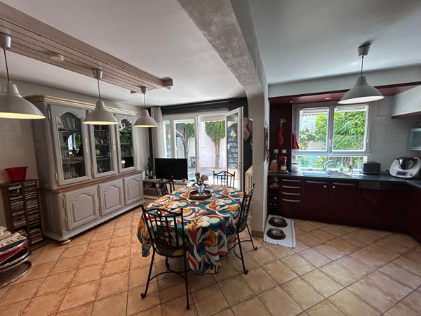 Maison avec jardin et garage à CARCASSONNE