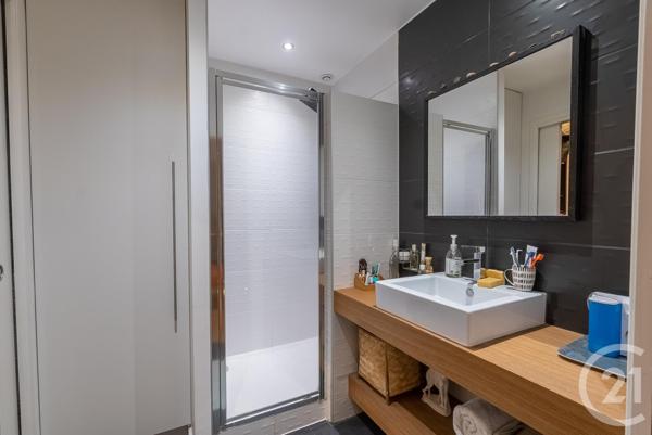 Appartement T3 à vendre  3 pièces - 71 m2 GRENOBLE - 38