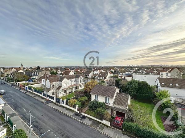 Appartement F4 à vendre  4 pièces - 77,37 m2 GAGNY - 93