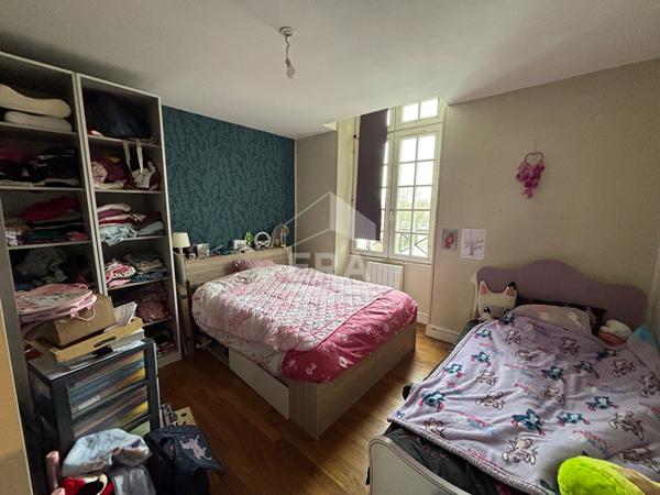 Appartement La Fere 3 pièce(s) 94 m2