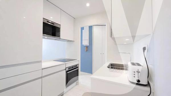 Bassin d’Arcachon – Appartement en première ligne et deux balcons - 33120 Arcachon - Réf 86905556