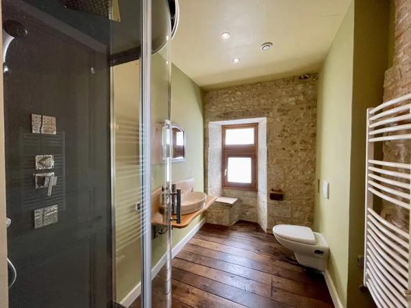 Maison Médiévale avec Tour, Caves et Puits - 4 chambres, cou