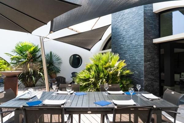 Villa contemporained'exception à deux pas de l'océan