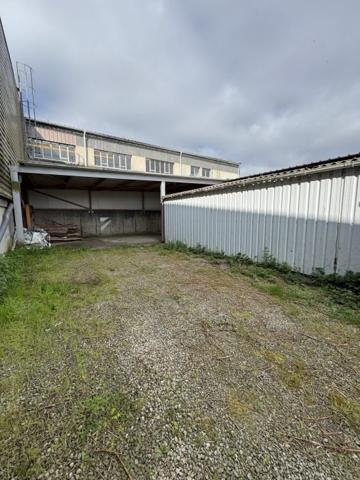 Entrepôt Saint-Martin-des-Champs 35 m²