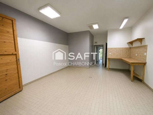 Maison de ville 4 chambres au total Possibilité de créer jusqu'à 3 logements locatifs