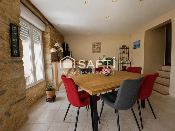 Maison de ville 4 chambres au total Possibilité de créer jusqu'à 3 logements locatifs