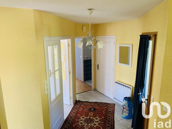 Maison 7 pièces de 120 m² à Gourin (56110)