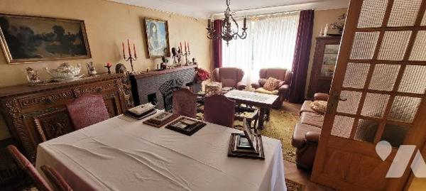 CAMARET SUR MER - Très belle vue sur mer pour cette maison traditionnelle de bonne construction...