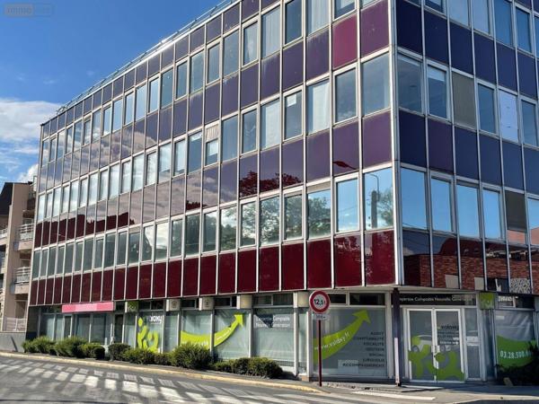 Bureaux à vendre à Hazebrouck dans le Nord (59190), ref : H9253   
Centre-ville