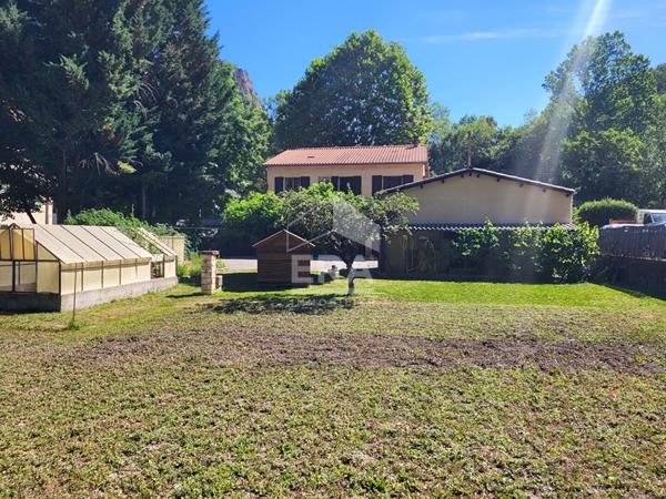 Maison T4 de 107m² - 1450 m² de terrain, 04000 DIGNE-LES-BAINS