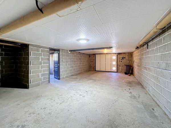 Maison 4 chambres - SAINT-PIERRE-LA-COUR - 140m²