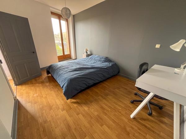 EXCLUSIVITÉ – Maison de ville 4 pièces au cœur de  CHALAMONT (01)