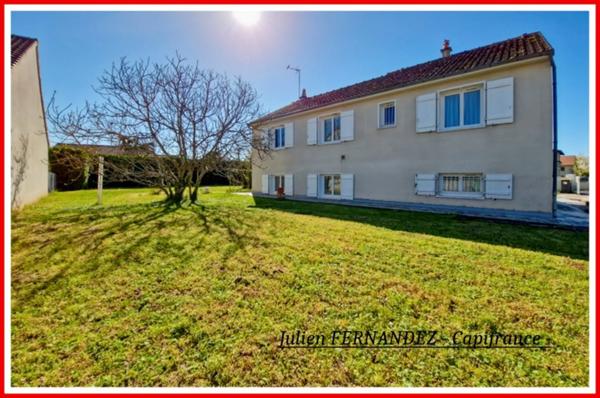 Dpt Vienne (86), à vendre CHÂTELLERAULT Maison P8 de 175m² - Terrain de 1054m²