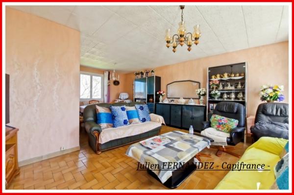 Dpt Vienne (86), à vendre CHÂTELLERAULT Maison P8 de 175m² - Terrain de 1054m²