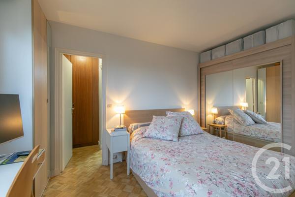 Appartement F4 à vendre  4 pièces - 90,63 m2 FONTENAY SOUS BOIS - 94