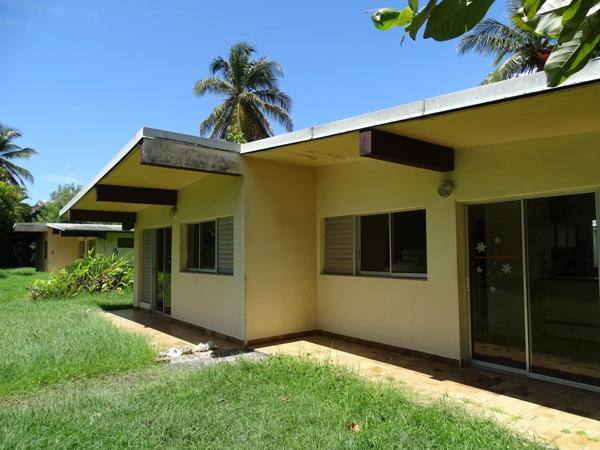 Immobilier Sainte-Anne (97180) – Terrain 7157m2 – 1 365 000 €