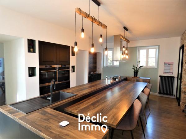 Vente maison Les lucs sur boulogne, 240m² 10 pièces 399 000€ avec garage