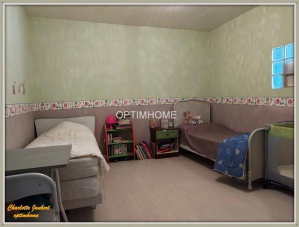 2 maisons en pierre + dépendances