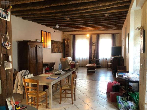 Maison de ville à vendre à Issoudun dans l'Indre (36100), ref : 11813/1513