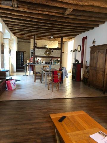 Maison de ville à vendre à Issoudun dans l'Indre (36100), ref : 11813/1513