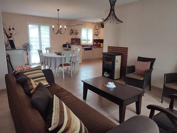 LAMOTTE BEUVRON, plain pied