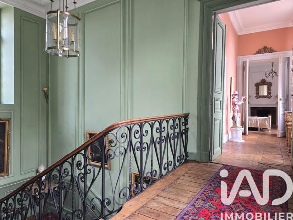 Maison à vendre 10 pièces 495 m² Angoulême