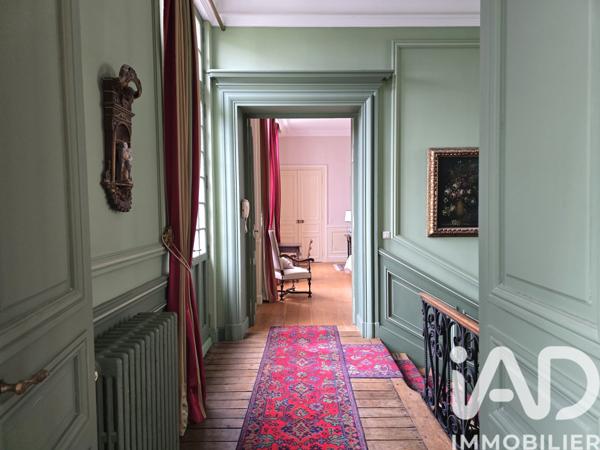 Maison à vendre 10 pièces 495 m² Angoulême