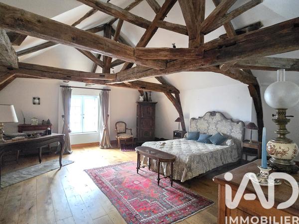 Maison à vendre 10 pièces 495 m² Angoulême