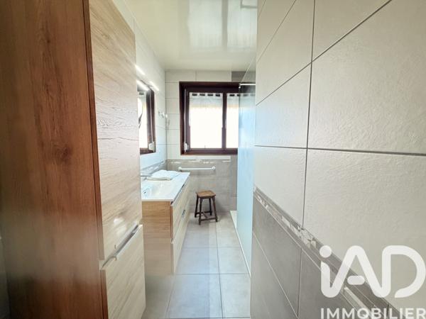 Maison à vendre 6 pièces 155 m² Noidans-lès-Vesoul