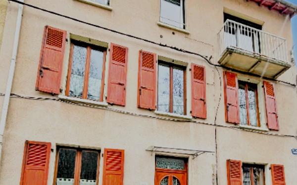 Maison à vendre    6 pièces •  Vienne