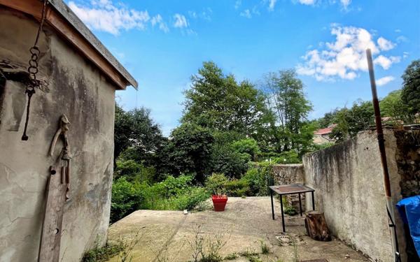 Maison à vendre    6 pièces •  Vienne