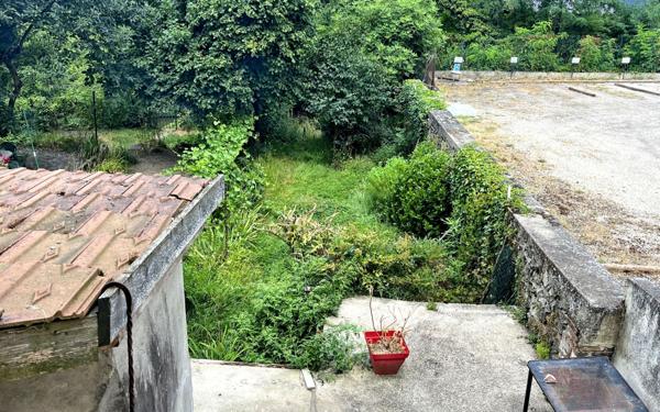 Maison à vendre    6 pièces •  Vienne