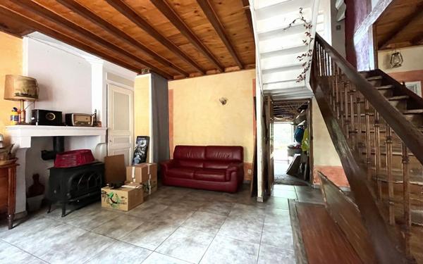 Maison à vendre    6 pièces •  Vienne