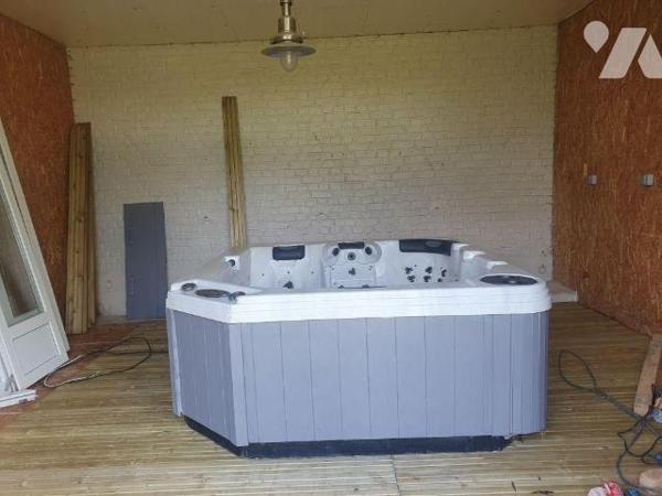 Maison à Vendre à Croisette (62130) en Pas-de-Calais (62)

Cette longère rénovée avec soin  d...