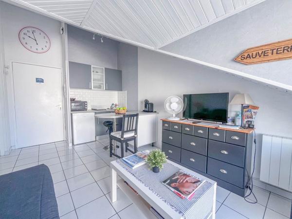 Appartement Les Sables d'Olonne 2 pièces 25 m² balcon cave proche Arago centre ville et plage